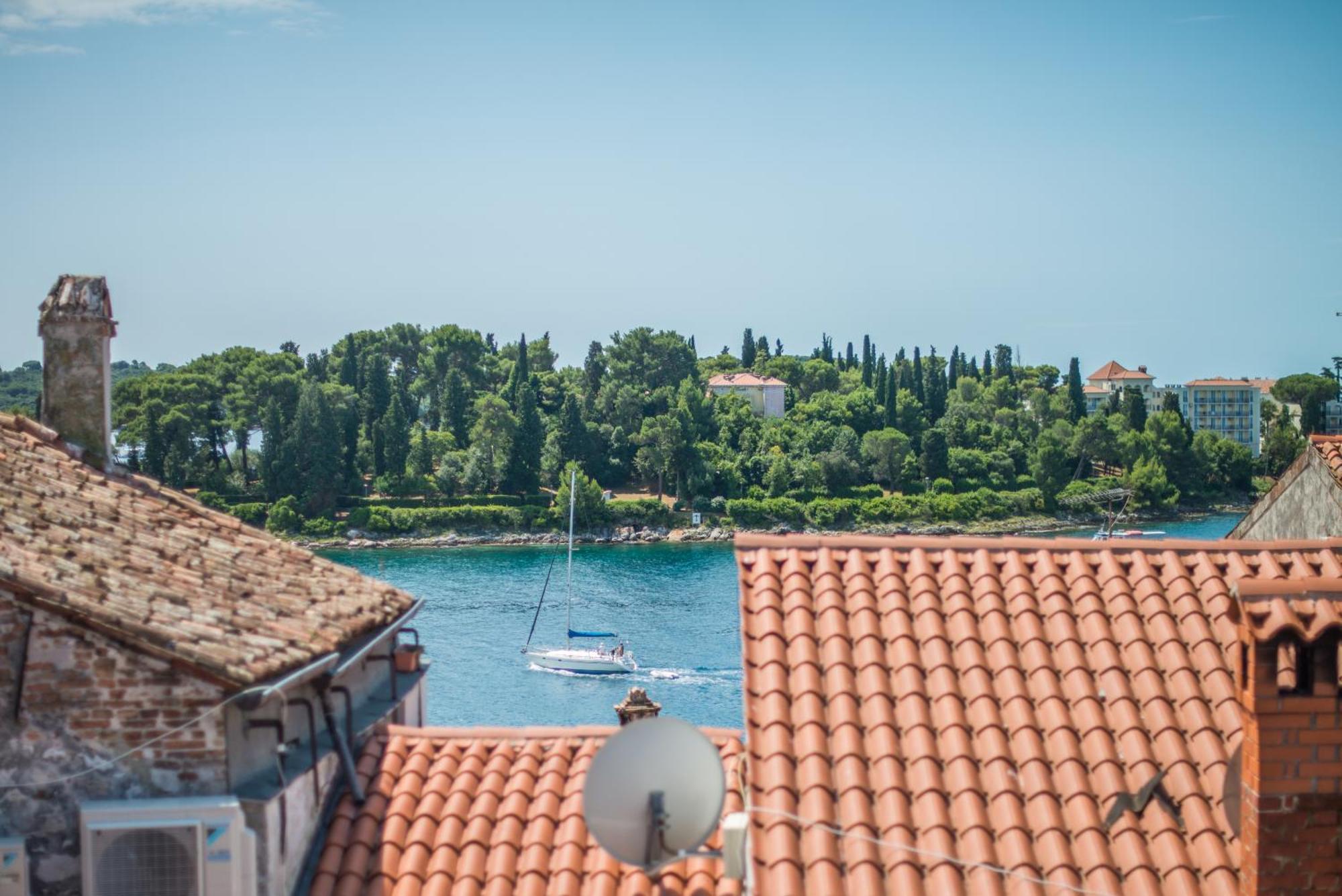 The Melegran Hotel Rovinj Bagian luar foto
